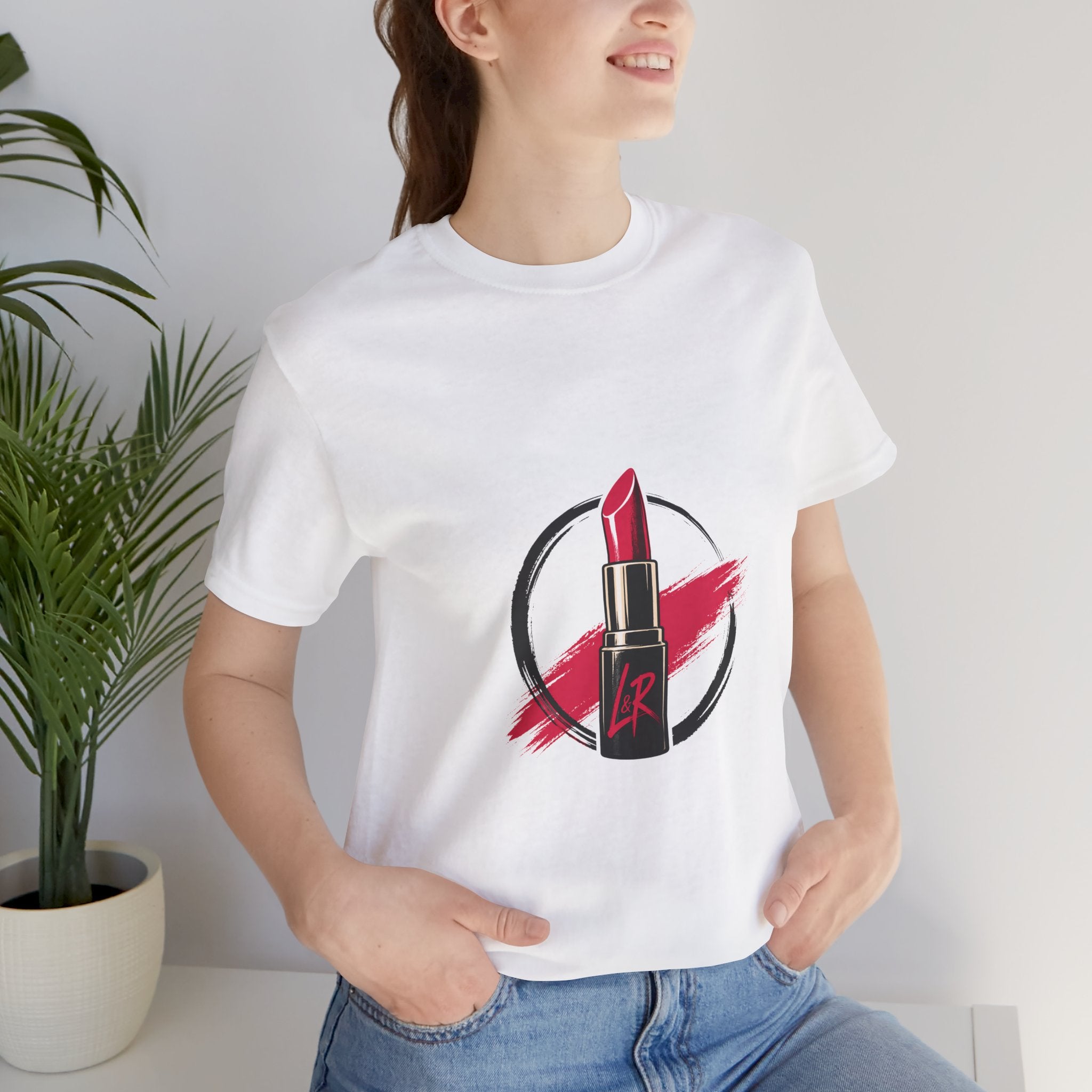 Lipstick Graphic Tee – Red Lipstick Icon T‑Shirt
